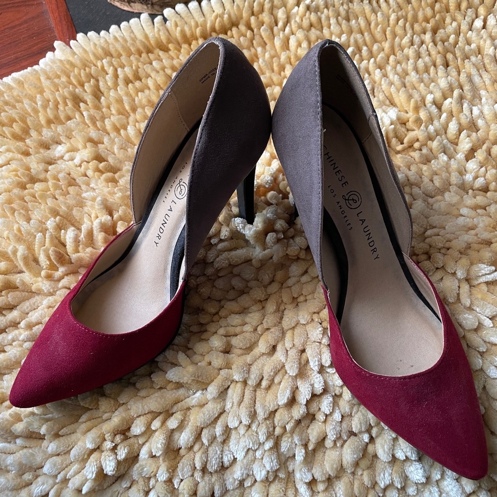 Sexy burgundy and grey heel